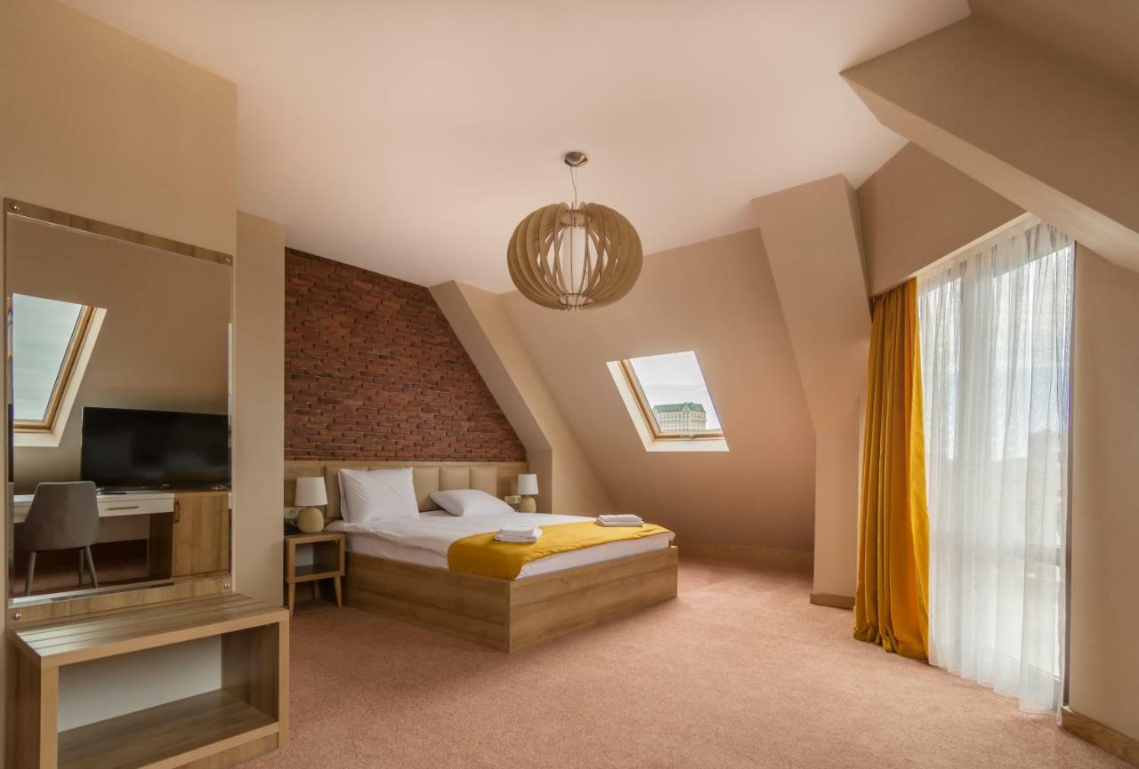 Hotel London Batumi Eksteriør bilde